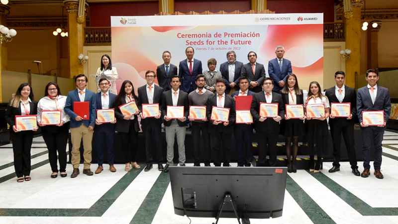 Huawei y SICT premian proyectos tecnológicos de estudiantes mexicanos