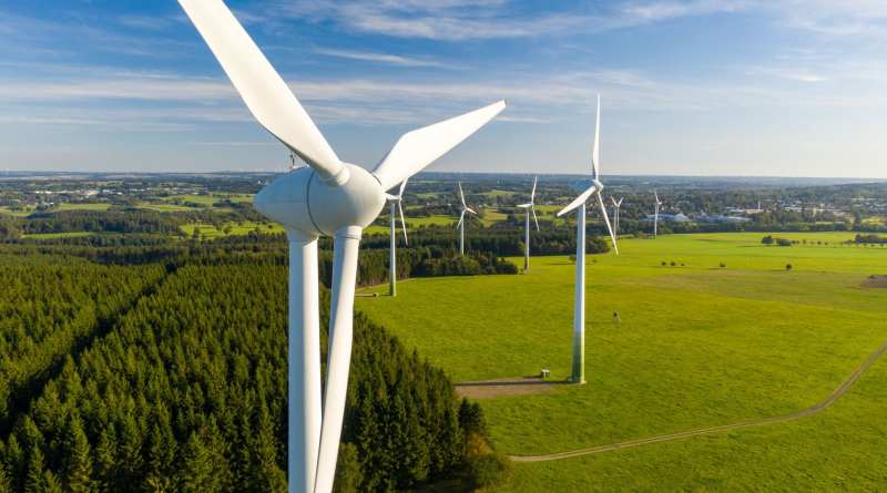 Desigualdad regional marca el crecimiento de las energías renovables en 2024