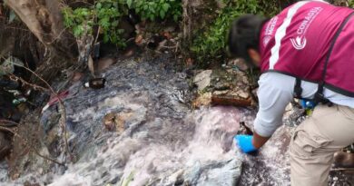 Clausuran drenaje industrial en Tepeji de Ocampo por contaminación del río
