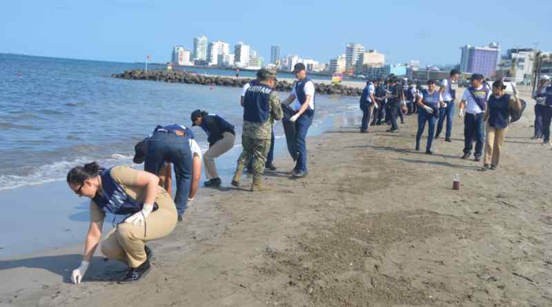 Buque y chapopoteras, origen de hidrocarburos en costas de Veracruz y Tabasco