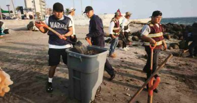 Coordinan autoridades contención de hidrocarburos en Golfo de México