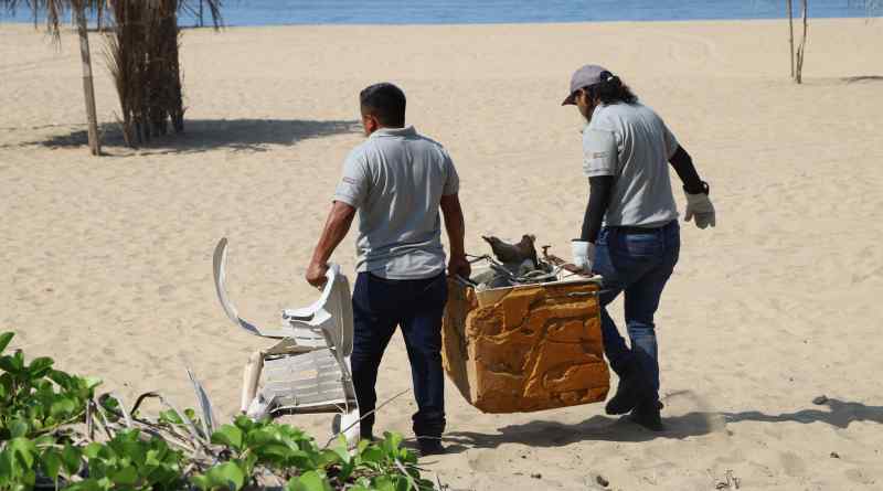 Semarnat y Coca-Cola FEMSA unidos por la limpieza de playas en México