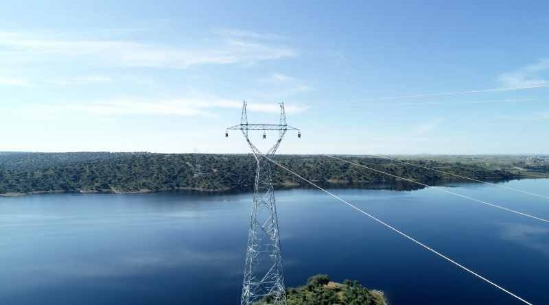Avangrid optimiza la red eléctrica y atención a clientes con herramientas de IA Avangrid optimiza la red eléctrica y atención a clientes con herramientas de IA