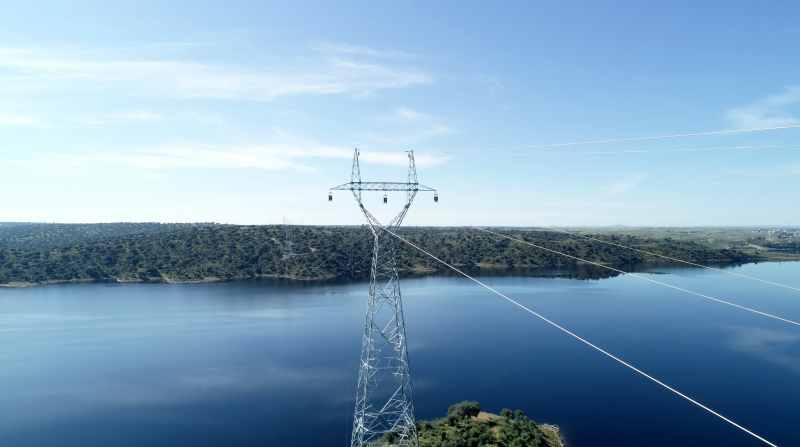 Avangrid optimiza la red eléctrica y atención a clientes con herramientas de IA
